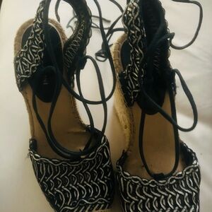 Gianni Bini Blue and White Espadrille Sandals